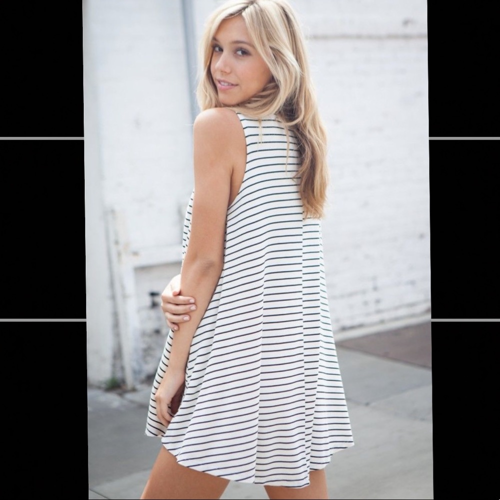 Brandy Melville Elena Dress